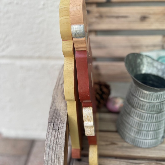 Sale‼️Grandma & Grandpa  Wall Hangers Hand Crafted Wooden Folk Art-Preowned - Picture 7 of 9